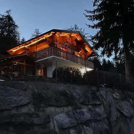 Rustique à La Tzoum'